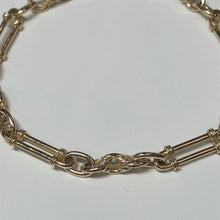 Load image into Gallery viewer, 9ct Yellow Gold Antique Style Link Bracelet
