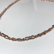 Load image into Gallery viewer, 9ct Rose Gold Bow Link Necklace
