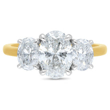 Load image into Gallery viewer, Oval Trilogy Ring
