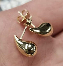 Load image into Gallery viewer, Teardrop Stud Earrings
