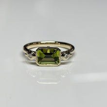 Load image into Gallery viewer, Peridot Ring

