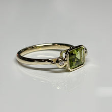 Load image into Gallery viewer, Peridot Ring
