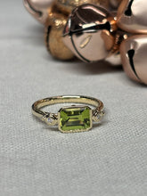 Load image into Gallery viewer, Peridot Ring
