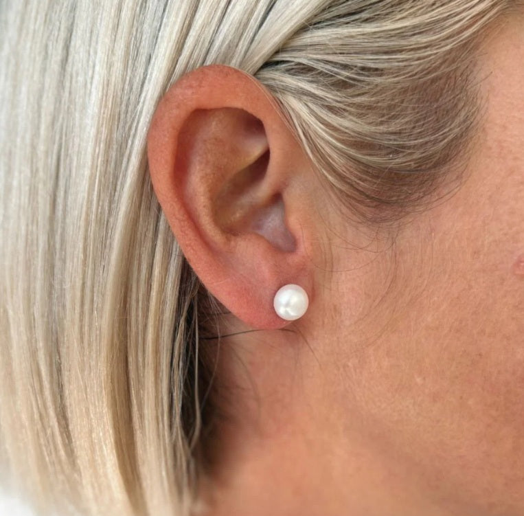 Button Shaped Pearl Earrings (Sterling Silver)