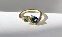 Load image into Gallery viewer, Twist Ring
