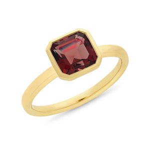 Garnet Ring