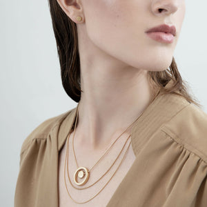 Vanity Gold Circle Necklace