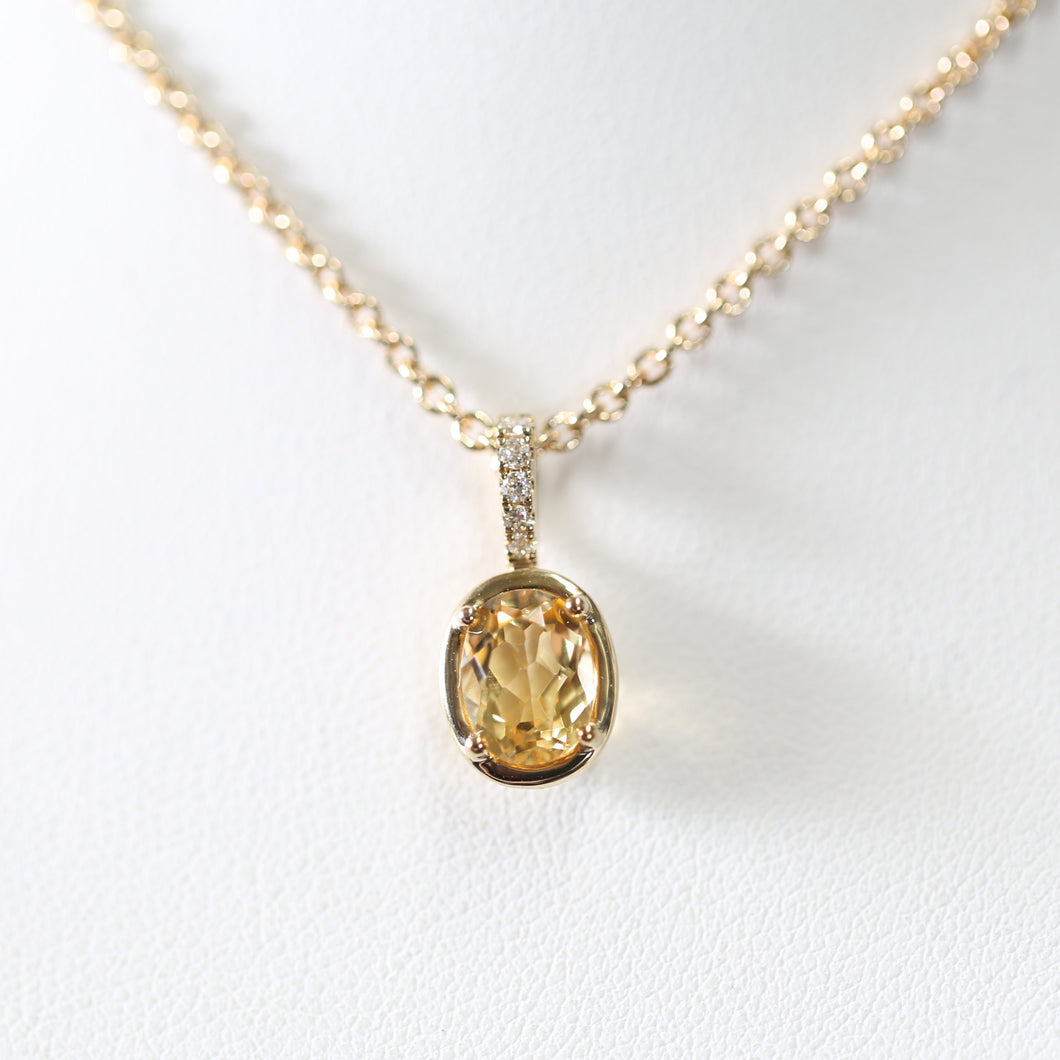 Yellow Gold and Citrine Pendant